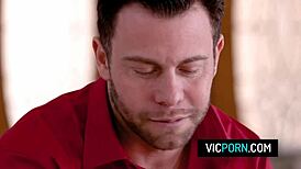 Dee Williams and Savannah Bond SWAP Partners in Intense Group Fuck