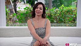 Milf Panas Alina Angel Kejar Mimpi Baru