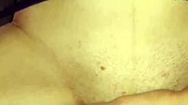 Graceful milf in homemade porn 😍