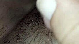 Slip neri che fanno odore di fica e incinta