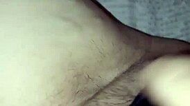 Slip neri che fanno odore di fica e incinta