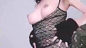 한국 미녀 솔로 타임 즐김