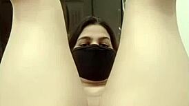 マンコとお尻の穴にバナナ突っ込んでエロ遊び！バナナ挿入