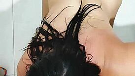 Novinha's Hidden Blowjob and Anal Massage with Japanese Amateur