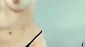 Korean Novinha Enjoys Solo Time