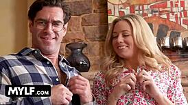 pussyjuice beetlejuice parody sex