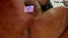 Arrapato E Sexy Tutto Nudo Con Solo Giubbotto Di Pelle Addosso Sborrata E Gemiti