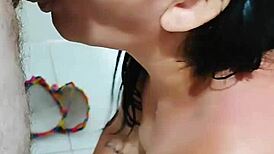 Novinha's Hidden Blowjob and Anal Massage with Japanese Amateur