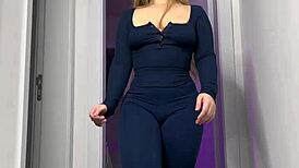 Latina In Super Tight Leggings