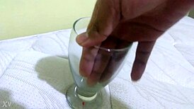 Hei, ini cara aku akan jari kamu, hantar video kepada girlfriend aku dengan orgasme dan fisting