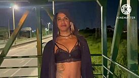 Esposa Metendo com um Fã na Via Light