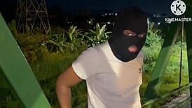 Esposa Metendo com um Fã na Via Light