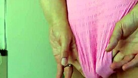 Blonde rubs suncream on tits while sunbathing publicly, flashing neighbors 😏