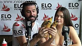 Ema Ribeiro accepts podcast challenges.