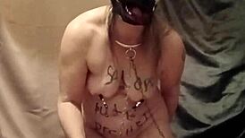 عبدة تتحمل إذلال شرجي قذر