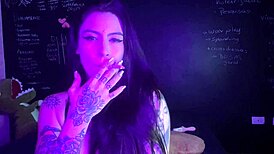 me showing off with vibrator 😍