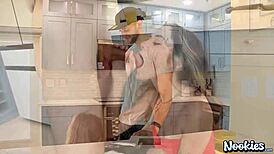 Jizz On Her Donut - Skinny 19 Year Old Daisy Fox Gets Cumshot On Pussy 😍