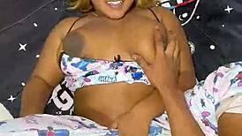 Stepsister invites passionate creampie