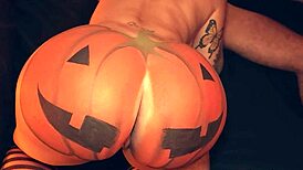 Voodoo whore got a fat anal creampie!