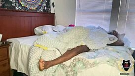 Cassie Blakes Makes Rome Major Cum Hard