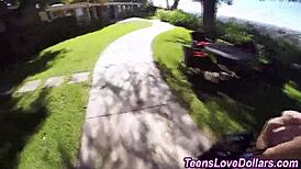 I fucks teen for cash.