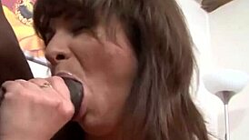 Interracial anal med östeuropeisk amatör