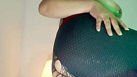 Latina Stepmom Masturbates For Stepson With Big Cameltoe In Leggings 😏