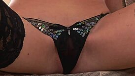 narrative of babe with wet pussy and ripped clothes