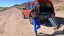 Scopate e pompini con cazzi grossi all'aperto in pubblico