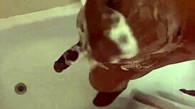 From the shower to the streets, baby meet me in the sheets 😘