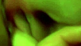 Chceš lízat a hrát si s její kundičkou při smyslné masáži?