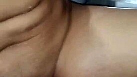 Domáci sex v sprche s hračkami