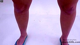 i'm the cheerleader teen studnet suckin bbc on the soafa