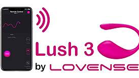 Some girls chatting on webcam 😊