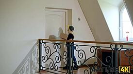 Mature4k Living Vibrator D-Effect Game