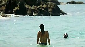 regina blandón exposes nipple like town boyfriend in 2019