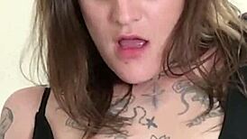 sarafina says, check out my modeling and try-on session in the bedroom!!