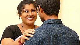 ippadi oru kolutha aunty a yaru vandamnu soluvaga