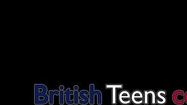 Da li Essex medicinska sestra puši kurac nakon što joj pojedu pičku?