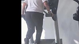 big booty bbw girl shakes her huge ass on the treadmill at the gym