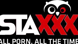 busty daria and christina sharing a hard cock 😈