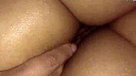 mojadita quiero una chica mmm