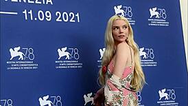 anya taylor-joy image slideshow featuring blonde celebrity poses
