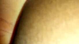 Cougar liar naik batang hitam raksasa hentam pepek ghetto basah