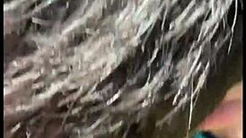 Comi um desconhecido que estava batendo uma na trilha - free