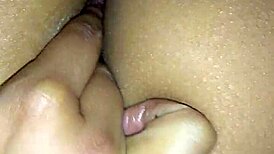 mojadita quiero una chica mmm