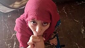 muslim suckig big cock and cuming on mouth 😏