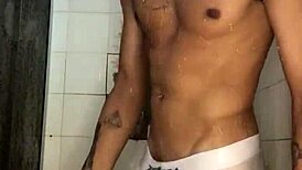 Amateur Interracial Handjob In Shower Bath