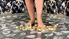 Giant woman crushes sweet bears under her massive ass