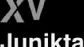 milf tries anal with friend in sauna